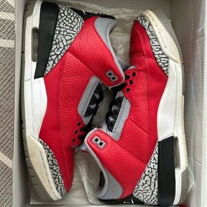Used: Nike Air Jordan 3 Retro SE Red Cement CK5692-600 Mens Size 9